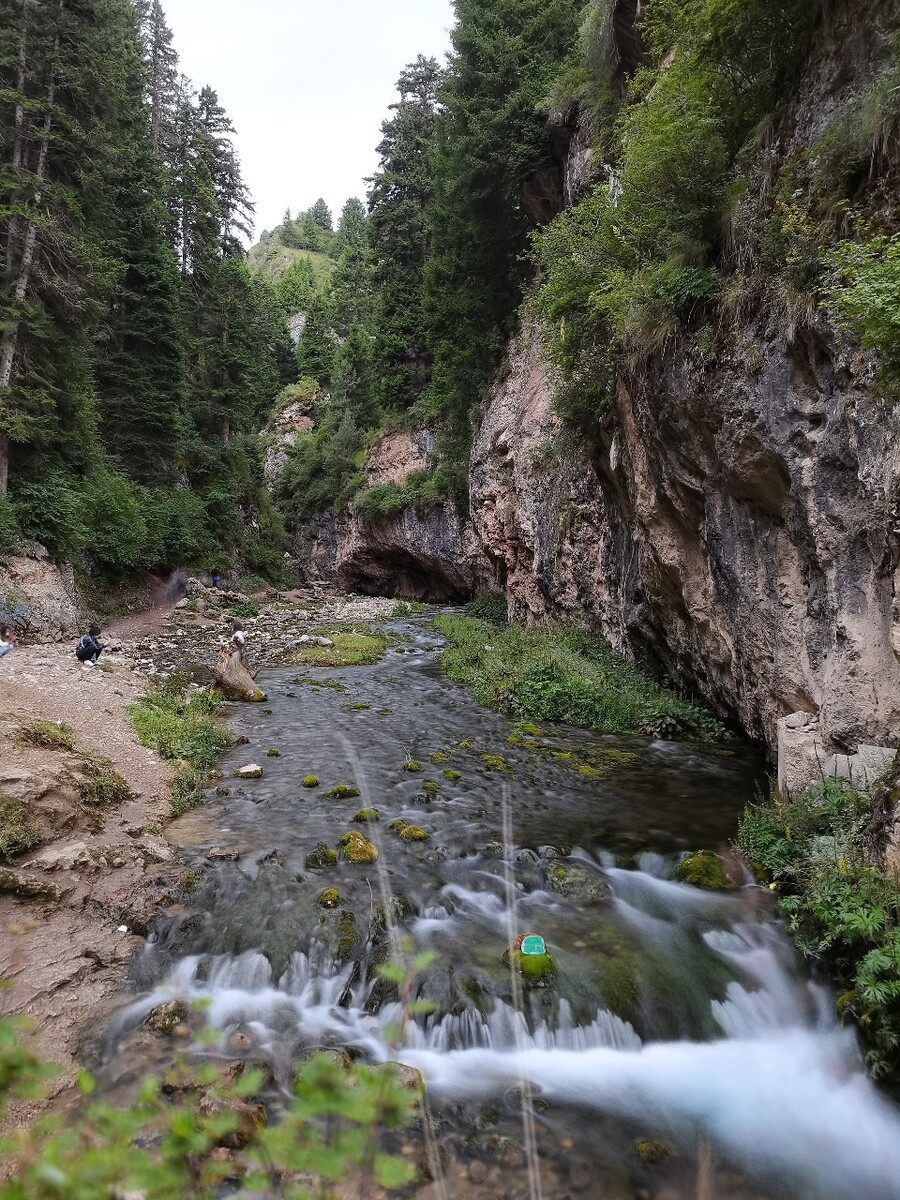 山西冰洞_山西芦芽山万年冰洞_山西悬空村冰洞
