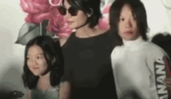 李小璐父母_李小璐女儿不像父母_李小璐父母是谁