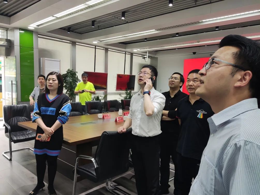 某人要从a市经b市到c市_临海合景临海公馆房价_临海市