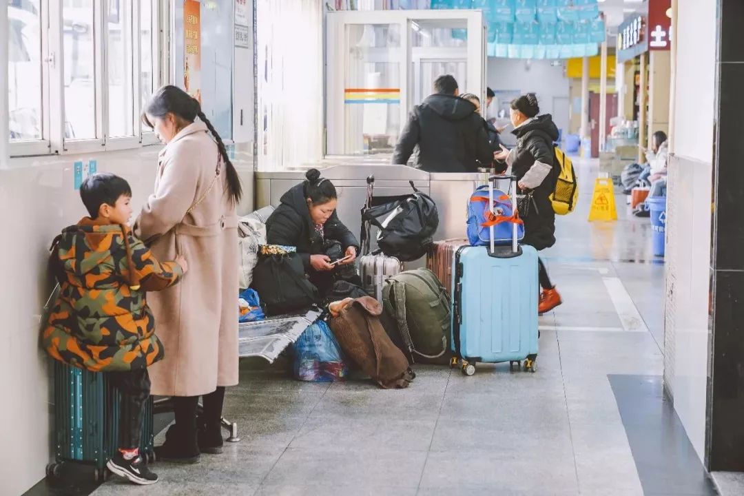 重庆菜园坝汽车站到绵阳汽车时刻表_请问重庆菜园坝汽车站到三台卢溪的时刻表_菜园坝汽车站