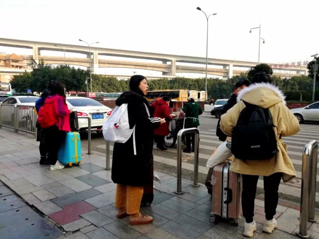 重庆菜园坝汽车站到绵阳汽车时刻表_菜园坝汽车站_请问重庆菜园坝汽车站到三台卢溪的时刻表