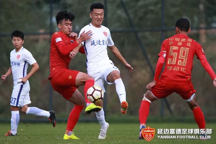 10u梅西和14w梅西_梅西梅开二度_墙角数枝梅 凌寒独自开