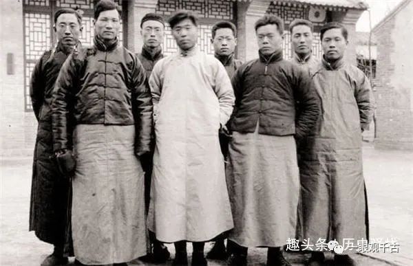 文字是人类继语言之后的一大发明_传说中文字是谁发明的_炉石传说 进行一次惊人的发明