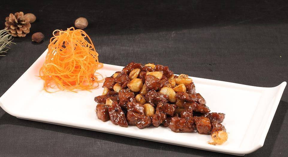 寿喜锅用什么锅_日本牛肉锅和寿喜锅_寿喜锅