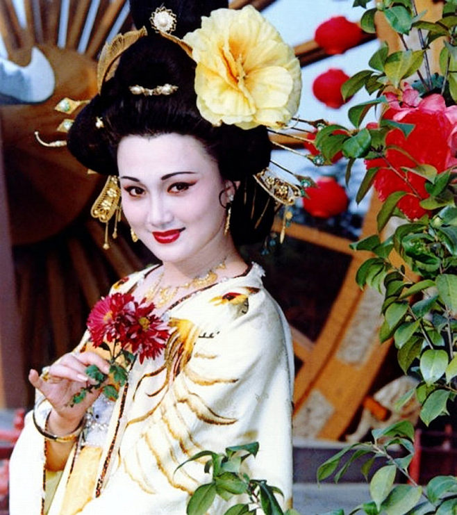 唐明皇：万千宠爱杨贵妃，为何不封她为皇后