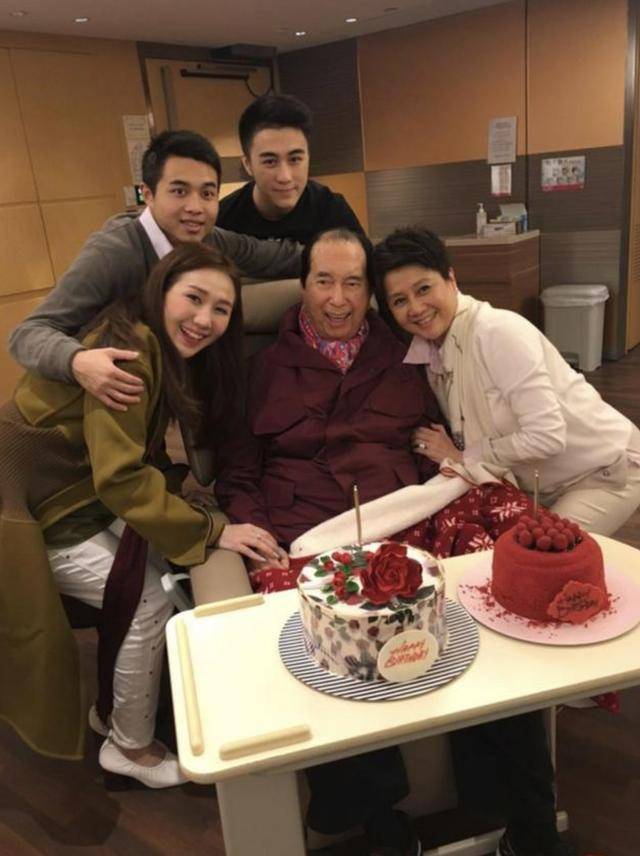 澳门赌王何鸿燊去世了吗_何鸿燊为什么叫赌王_澳门赌王何鸿燊子女