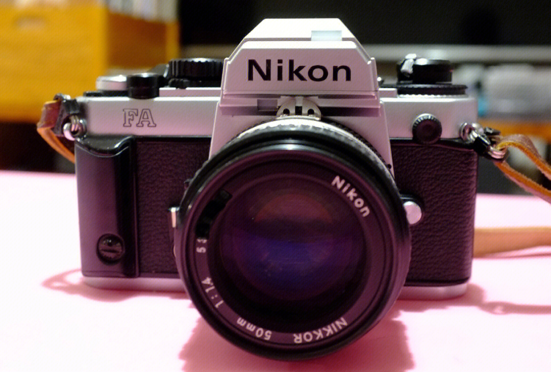 胶片单反相机_胶片相机与数码相机的区别_数码单反 胶片单反