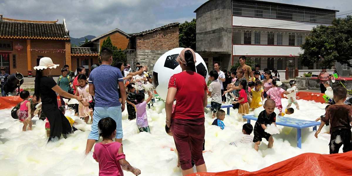 六一北京小学放假吗_六一北京鸟巢演唱会_北京六一