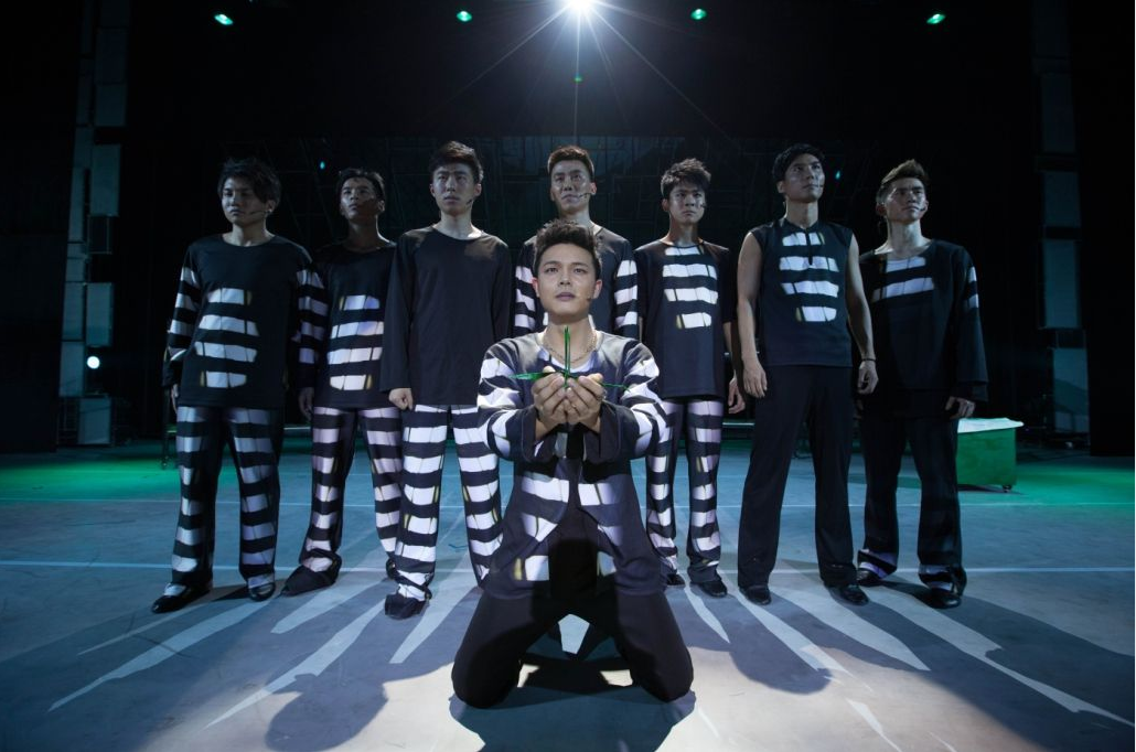爱妈妈内容_妈妈再爱我一次电影_歌曲爱妈妈