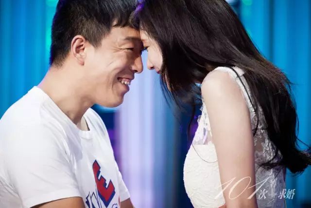 林志玲黄渤 黄渤“第103次求婚”，林志玲苦等两年终得隔空承诺？