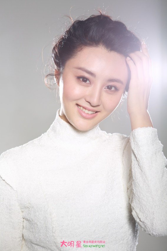 甘露演员个人资料图片_演员甘露_甘露演员个人资料简介