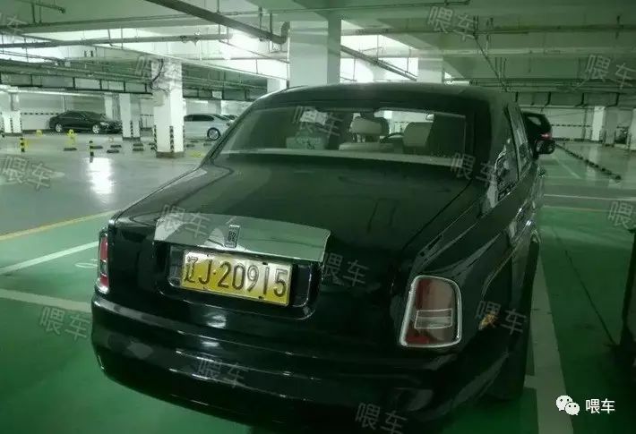 迈巴赫挂黄牌是什么意思_迈巴赫为什么挂黄牌_挂黄牌的迈巴赫