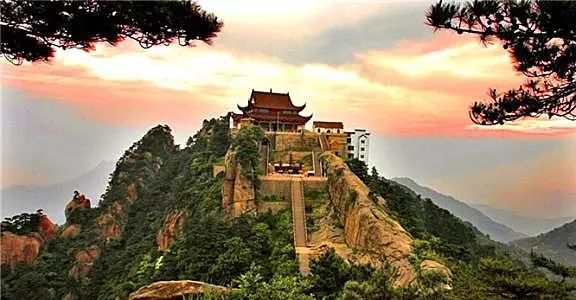 九华山甘露寺 科学无法解释：九华山神秘的肉身菩萨！现可供瞻仰的仅有5尊！