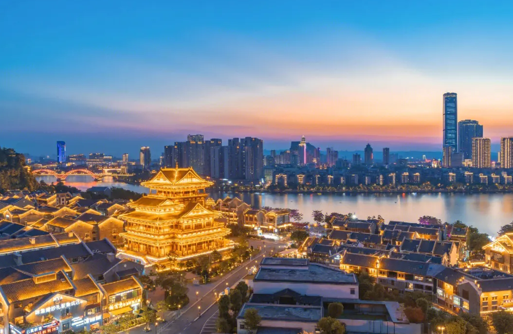 柳州音乐喷泉_柳州喷泉音乐曲目_柳州音乐喷泉介绍