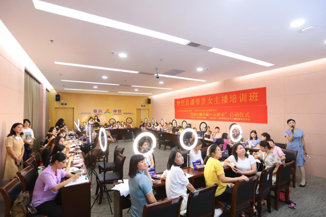 直播话术脚本 话术多、流量假……直播带货还有哪些“猫腻”？