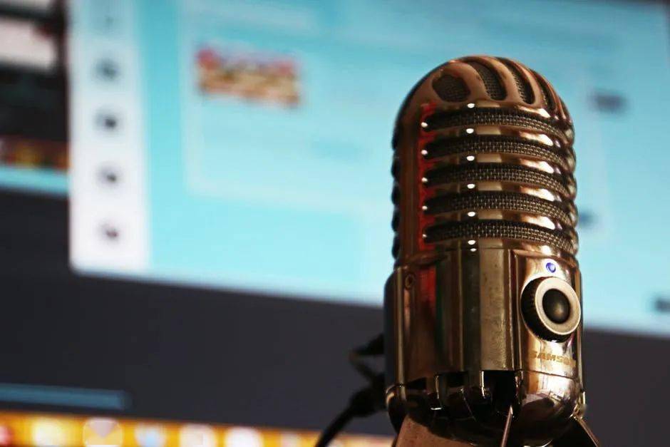 收音台fm_fm收音机节目表_收音机节目