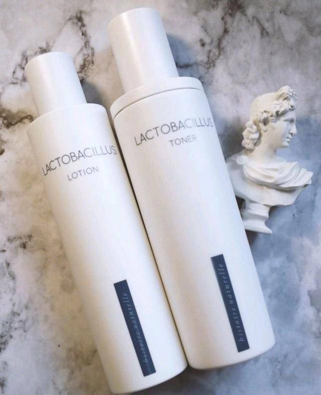 角鲨烷对皮肤的作用_角鲨烷修复皮肤_护肤角鲨烷的功效与作用