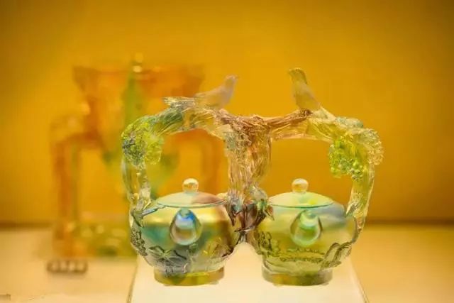 钻石值钱还是水晶值钱_水晶值钱还是玛瑙值钱_十大不值钱的水晶