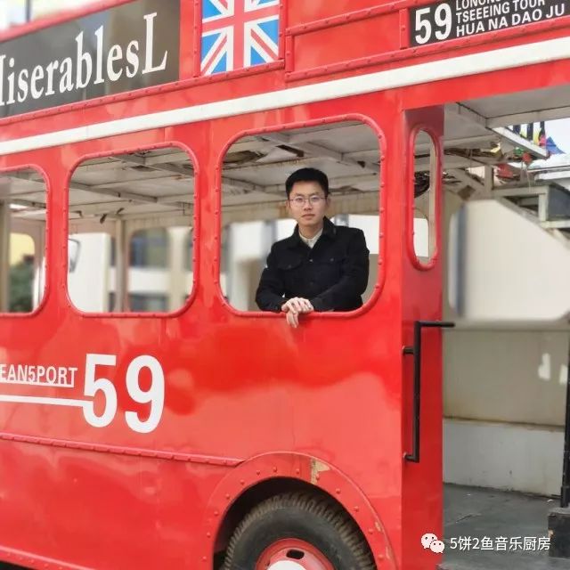 歌词适配_小甜歌_歌唱祖国歌词