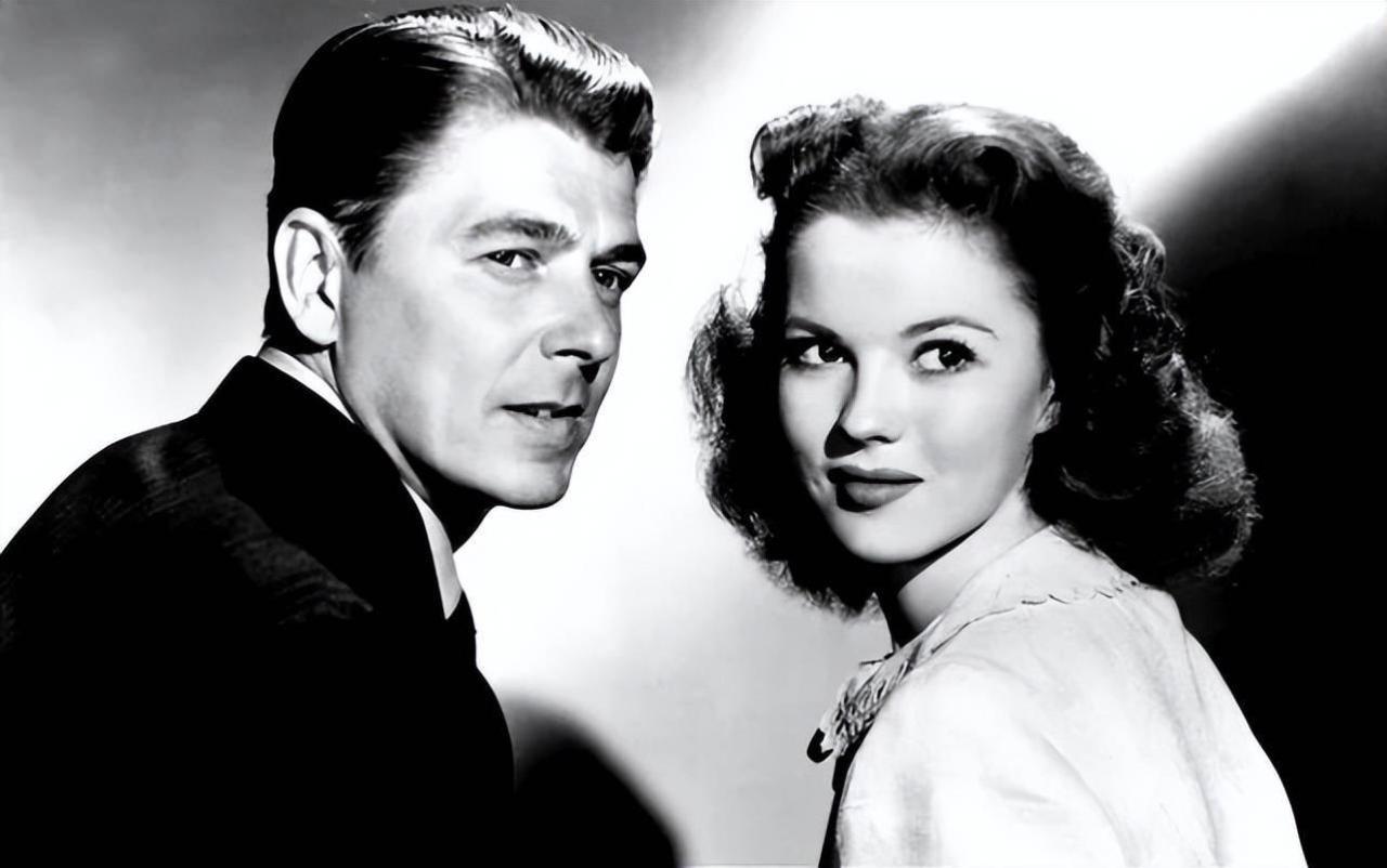 里根南希爱情150字_南希·里根_里根南希情书结婚22年