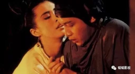 潜艇电影十大巅峰之作_巅峰战舰潜艇和航母哪个好_巅峰战舰潜艇深度下潜