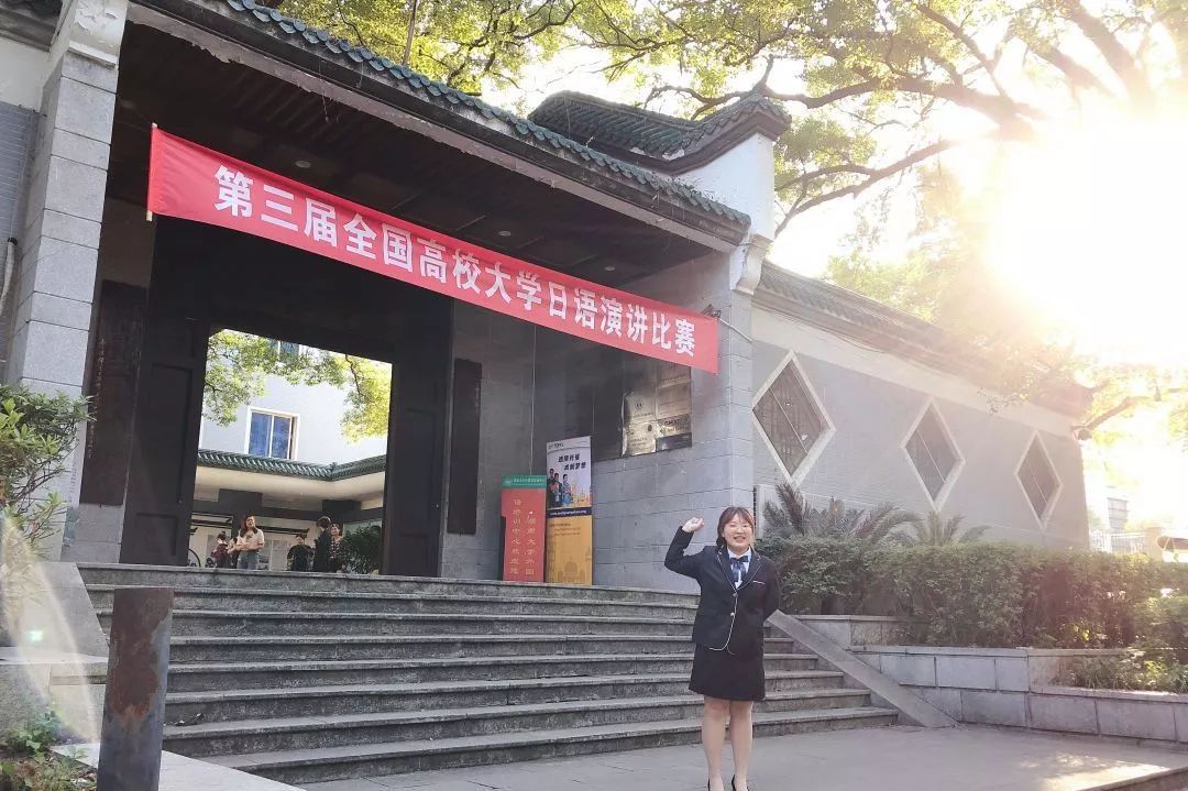 莫西莫西日语怎么读_莫西莫西在日语是什么意思_莫西莫西日语翻译