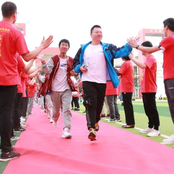 天台育青中学是市重点中学吗_天台育青中学_天台育青中学校长是谁